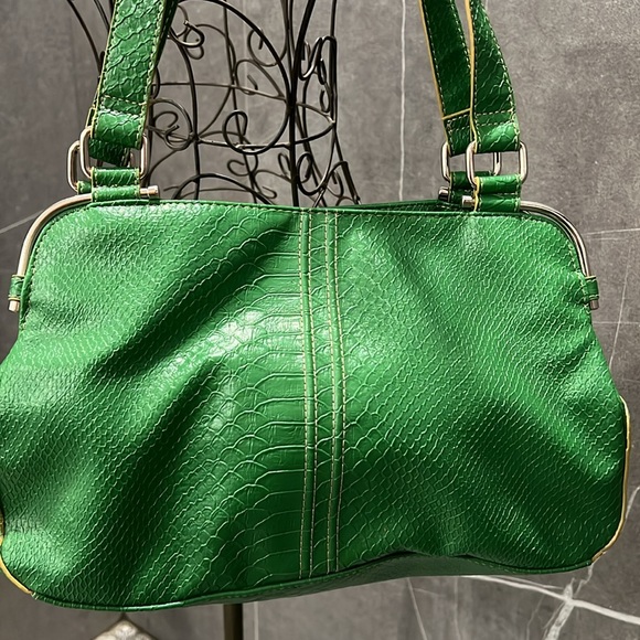 Fashion purse - beautiful green color - Picture 2 of 12